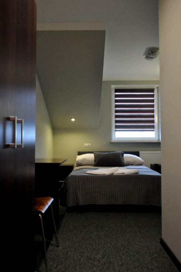 Hotel Pauza Radzyń Podlaski Kültér fotó