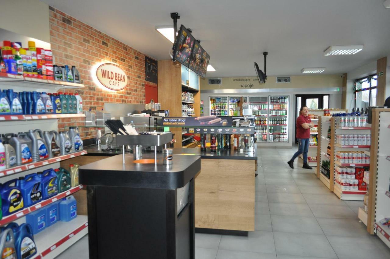 Hotel Pauza Radzyń Podlaski Kültér fotó